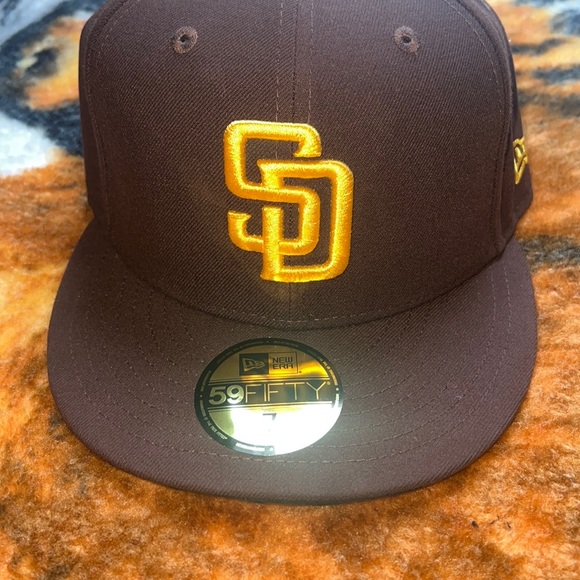San Diego Padres New Era Brown Authentic Collection On-Field 59FIFTY Fitted Hat - Picture 1 of 4